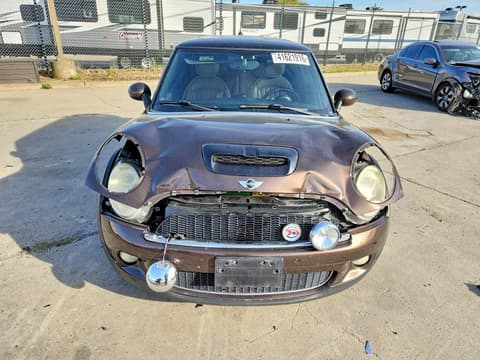 2010 Mini Cooper, VIN WMWMF7C52ATZ69425. Фото 5 з 6 з аукціону Copart. Каталог авто зі США OpenDataCar.