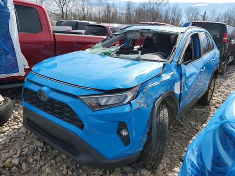2019 Toyota RAV4, VIN 2T3C1RFV8KW023865. Фото 1 з 6 з аукціону Copart. Каталог авто зі США OpenDataCar.