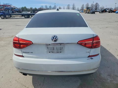 2016 Volkswagen Passat, VIN 1VWBS7A30GC010280. Zdjęcie 6 z 6 z aukcji Copart. Katalog aut z USA OpenDataCar.
