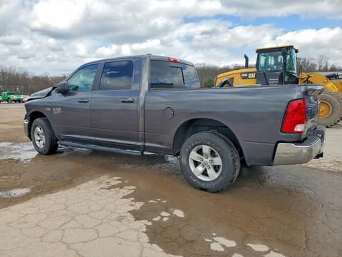 2019 Ram 1500, VIN 1C6RR7TT5KS662697. Фото 2 з 6 з аукціону Copart. Каталог авто зі США OpenDataCar.