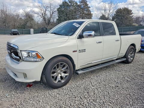 2018 Ram 1500, VIN 1C6RR7WT5JS110580. Фото 1 з 6 з аукціону Copart. Каталог авто зі США OpenDataCar.