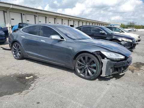 2013 Tesla Model S, VIN 5YJSA1CPXDFP07277. Фото 4 з 6 з аукціону Copart. Каталог авто зі США OpenDataCar.