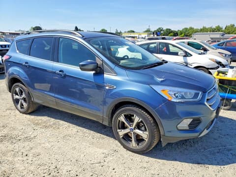 2018 Ford Escape, VIN 1FMCU9HD0JUB73990. Фото 4 з 6 з аукціону Copart. Каталог авто зі США OpenDataCar.