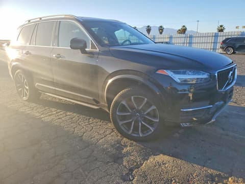 2018 Volvo XC90, VIN YV4A22PK2J1368996. Фото 4 з 6 з аукціону Copart. Каталог авто зі США OpenDataCar.