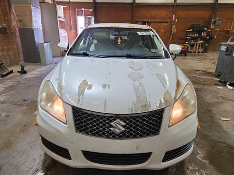 2010 Suzuki Kizashi, VIN JS2RF9A13A6100454. Фото 5 з 6 з аукціону Copart. Каталог авто зі США OpenDataCar.