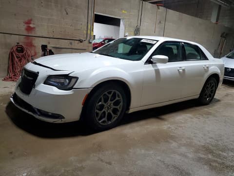 2015 Chrysler 300, VIN 2C3CCAGG6FH868378. Фото 1 из 6 с аукциона Copart. Каталог авто из США OpenDataCar.