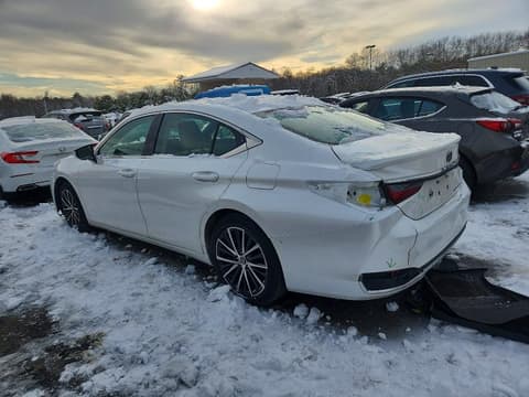 2022 Lexus ES 250, VIN 58AD11D14NU009358. Фото 2 из 6 с аукциона Copart. Каталог авто из США OpenDataCar.