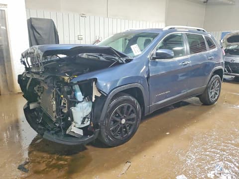 2019 Jeep Cherokee, VIN 1C4PJMCB1KD468914. Фото 1 з 6 з аукціону Copart. Каталог авто зі США OpenDataCar.