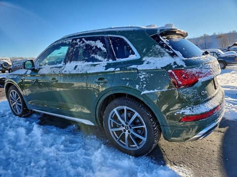 2021 Audi Q5, VIN WA1E2AFY3M2104635. Фото 2 з 6 з аукціону Copart. Каталог авто зі США OpenDataCar.