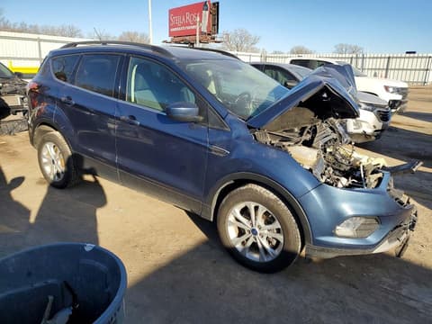 2018 Ford Escape, VIN 1FMCU9GD0JUC56014. Фото 4 з 6 з аукціону Copart. Каталог авто зі США OpenDataCar.