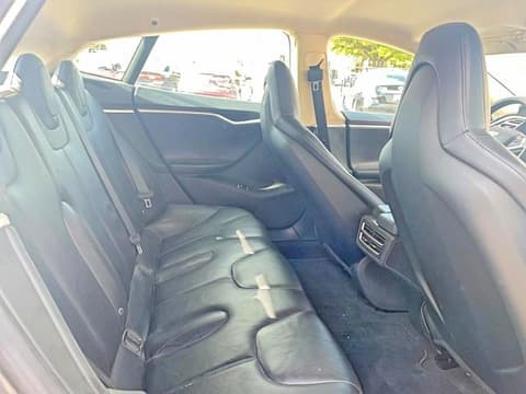 2013 Tesla Model S, VIN 5YJSA1CN5DFP30142. Фото 6 з 6 з аукціону Copart. Каталог авто зі США OpenDataCar.