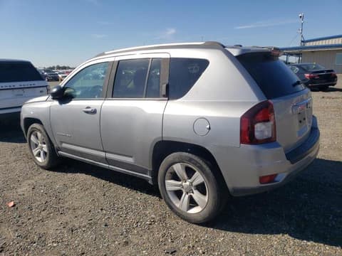 2016 Jeep Compass, VIN 1C4NJCBAXGD753614. Фото 2 з 6 з аукціону Copart. Каталог авто зі США OpenDataCar.