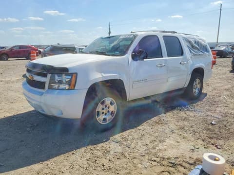 2014 Chevrolet Suburban, VIN 1GNSCJE04ER189390. Фото 1 з 6 з аукціону Copart. Каталог авто зі США OpenDataCar.