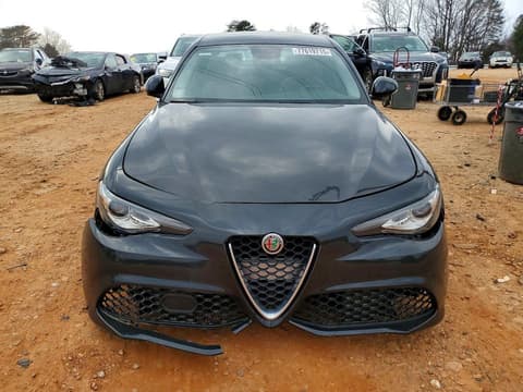 2017 Alfa romeo Giulia, VIN ZARFAEDN1H7533784. Фото 5 з 6 з аукціону Copart. Каталог авто зі США OpenDataCar.