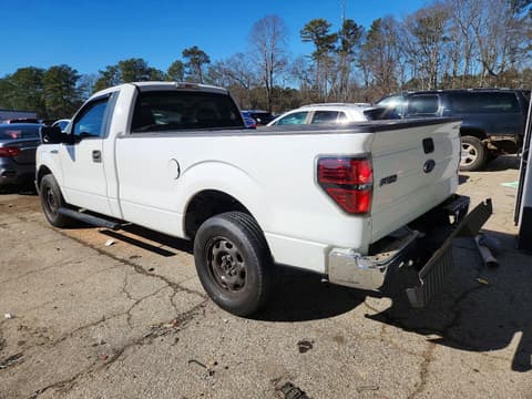 2010 Ford F-150 Lightning, VIN 1FTMF1CW1AKB23883. Фото 2 з 6 з аукціону Copart. Каталог авто зі США OpenDataCar.