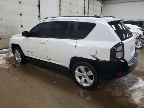 2016 Jeep Compass, VIN 1C4NJCBA3GD615655. Фото 2 з 6 з аукціону Copart. Каталог авто зі США OpenDataCar.