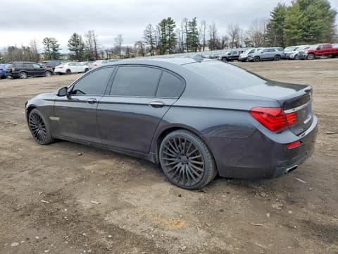 2013 Bmw 7 Series, VIN WBAYE8C59DD132647. Фото 2 з 6 з аукціону Copart. Каталог авто зі США OpenDataCar.