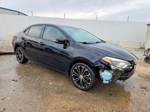 2015 Toyota Corolla, VIN 5YFBURHE5FP348537. Фото 4 з 6 з аукціону Copart. Каталог авто зі США OpenDataCar.