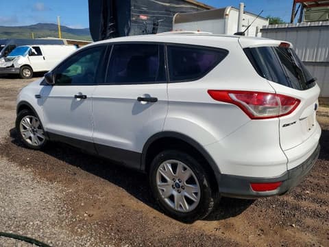 2013 Ford Escape, VIN 1FMCU0F70DUC16060. Фото 2 з 6 з аукціону Copart. Каталог авто зі США OpenDataCar.