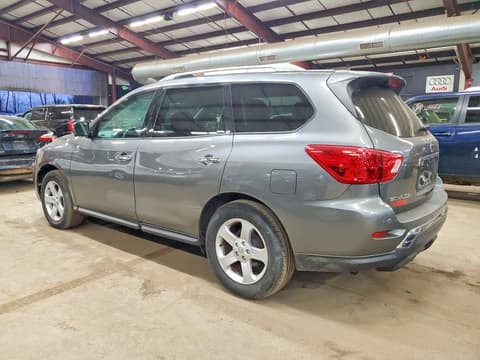 2018 Nissan Pathfinder, VIN 5N1DR2MM0JC675259. Фото 2 з 6 з аукціону Copart. Каталог авто зі США OpenDataCar.