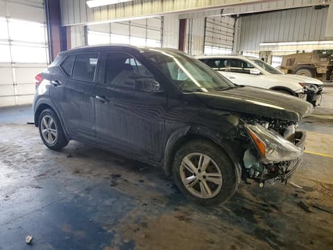 2019 Nissan Kicks, VIN 3N1CP5CU7KL523979. Фото 4 з 6 з аукціону Copart. Каталог авто зі США OpenDataCar.