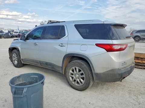 2018 Chevrolet Traverse, VIN 1GNERGKWXJJ128075. Фото 2 з 6 з аукціону Copart. Каталог авто зі США OpenDataCar.