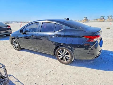 2021 Nissan Versa, VIN 3N1CN8EV3ML886408. Фото 2 з 6 з аукціону Copart. Каталог авто зі США OpenDataCar.