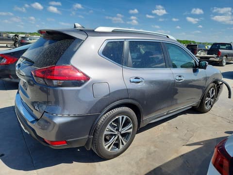2017 Nissan Rogue, VIN 5N1AT2MT2HC738576. Фото 3 з 6 з аукціону Copart. Каталог авто зі США OpenDataCar.