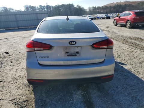 2017 Kia Forte, VIN 3KPFK4A78HE103712. Фото 6 з 6 з аукціону Copart. Каталог авто зі США OpenDataCar.
