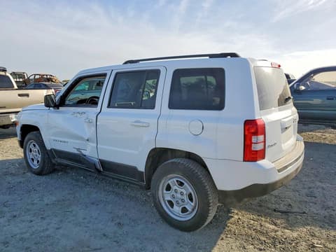 2012 Jeep Patriot, VIN 1C4NJRBB4CD568805. Фото 2 из 6 с аукциона Copart. Каталог авто из США OpenDataCar.