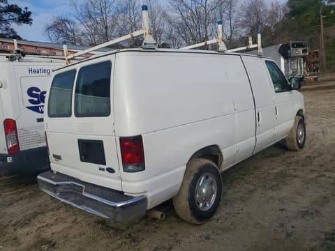 2010 Ford E-250, VIN 1FTNE2EW3ADA53768. Фото 3 из 6 с аукциона Copart. Каталог авто из США OpenDataCar.