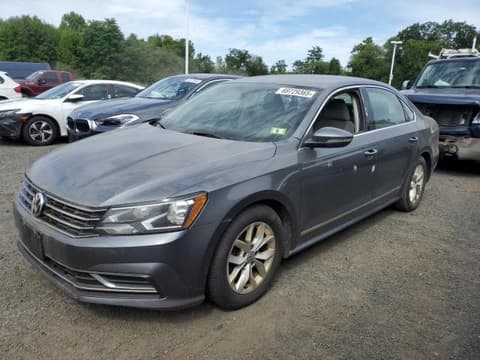2016 Volkswagen Passat, VIN 1VWAT7A37GC006476. Фото 1 з 6 з аукціону Copart. Каталог авто зі США OpenDataCar.