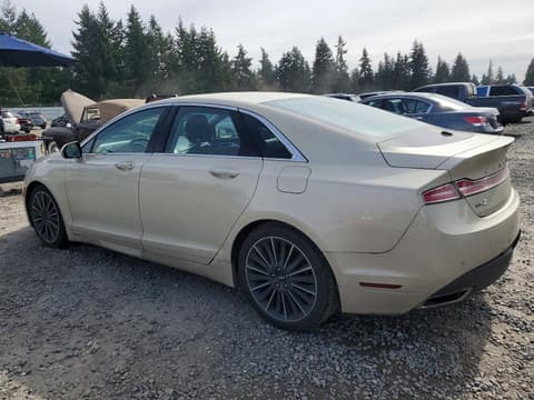 2016 Lincoln MKZ, VIN 3LN6L2LU2GR634427. Фото 2 из 6 с аукциона Copart. Каталог авто из США OpenDataCar.