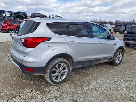 2019 Ford Escape, VIN 1FMCU0GD2KUB46353. Фото 3 из 6 с аукциона Copart. Каталог авто из США OpenDataCar.