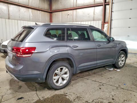 2018 Volkswagen Atlas, VIN 1V2LR2CAXJC588653. Zdjęcie 3 z 6 z aukcji Copart. Katalog aut z USA OpenDataCar.