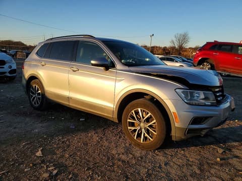 2020 Volkswagen Tiguan, VIN 3VV2B7AX8LM020975. Фото 4 з 6 з аукціону Copart. Каталог авто зі США OpenDataCar.