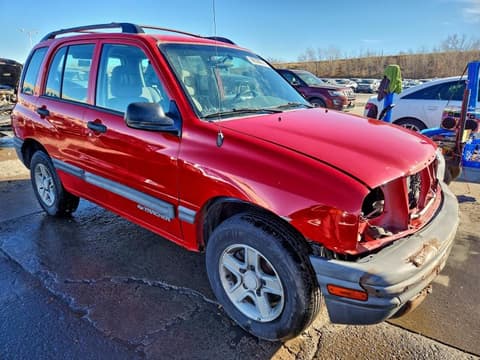 2004 Chevrolet Tracker, VIN 2CNBJ134246918061. Zdjęcie 4 z 6 z aukcji Copart. Katalog aut z USA OpenDataCar.