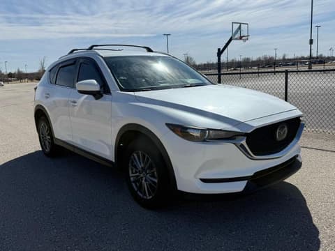 2017 Mazda CX-5, VIN JM3KFBCL0H0153604. Фото 1 з 6 з аукціону Copart. Каталог авто зі США OpenDataCar.