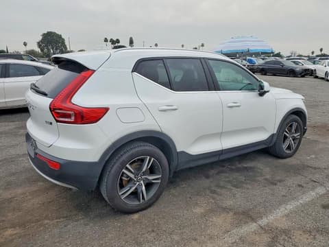 2025 Volvo XC40, VIN YV4L12UJ5S2477083. Photo 3 of 6 from Copart auction. OpenDataCar US salvage catalog.