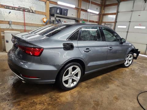 2017 Audi A3, VIN WAUB8GFF9H1042577. Фото 3 з 6 з аукціону Copart. Каталог авто зі США OpenDataCar.