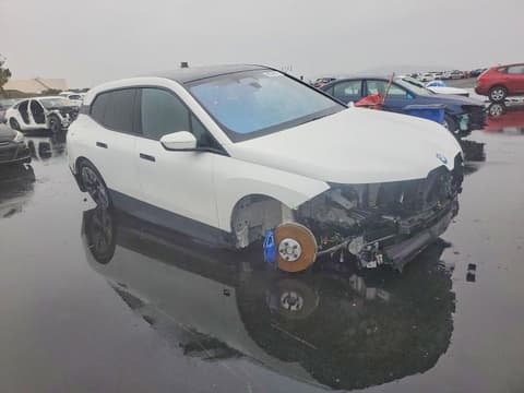 2025 Bmw iX, VIN WB523CF05SCT39228. Фото 4 з 6 з аукціону Copart. Каталог авто зі США OpenDataCar.