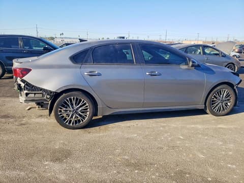 2024 Kia Forte, VIN 3KPF54AD4RE710298. Фото 3 з 6 з аукціону Copart. Каталог авто зі США OpenDataCar.