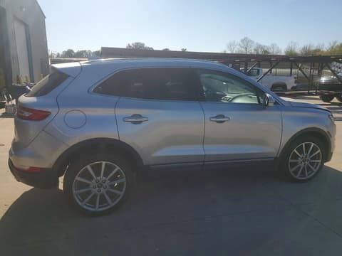 2019 Lincoln MKC, VIN 5LMCJ3C92KUL16655. Фото 3 з 6 з аукціону Copart. Каталог авто зі США OpenDataCar.