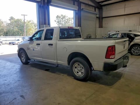 2019 Ram 1500, VIN 1C6RR6FG8KS600557. Фото 2 з 6 з аукціону Copart. Каталог авто зі США OpenDataCar.