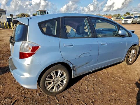 2010 Honda Fit, VIN JHMGE8H40AC024724. Фото 3 з 6 з аукціону Copart. Каталог авто зі США OpenDataCar.