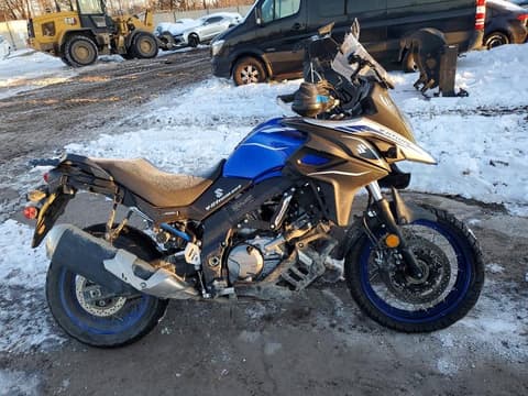 2022 Suzuki DL650, VIN JS1C733BXN7100347. Фото 1 з 6 з аукціону Copart. Каталог авто зі США OpenDataCar.