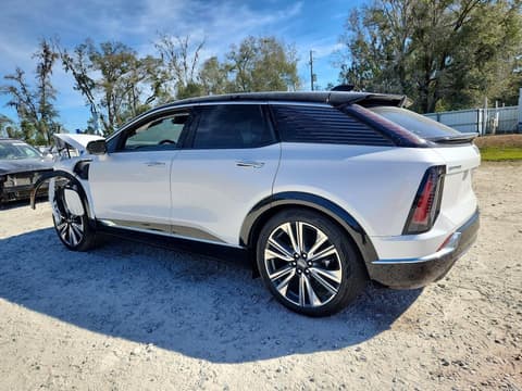 2025 Cadillac OPTIQ, VIN 3GYK3DMR1SS210421. Фото 2 з 6 з аукціону Copart. Каталог авто зі США OpenDataCar.