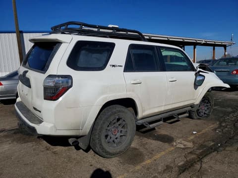 2023 Toyota 4Runner, VIN JTELU5JR0P6155095. Фото 3 з 6 з аукціону Copart. Каталог авто зі США OpenDataCar.