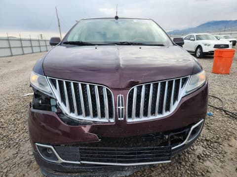 2011 Lincoln MKX, VIN 2LMDJ6JKXBBJ24909. Фото 5 з 6 з аукціону Copart. Каталог авто зі США OpenDataCar.