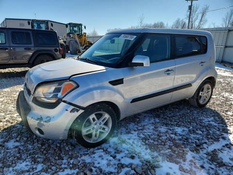 2011 Kia Soul, VIN KNDJT2A22B7723169. Фото 1 з 6 з аукціону Copart. Каталог авто зі США OpenDataCar.